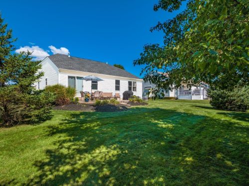 3230 Weeping Spruce Dr, Darbydale OH  43123-1490 exterior