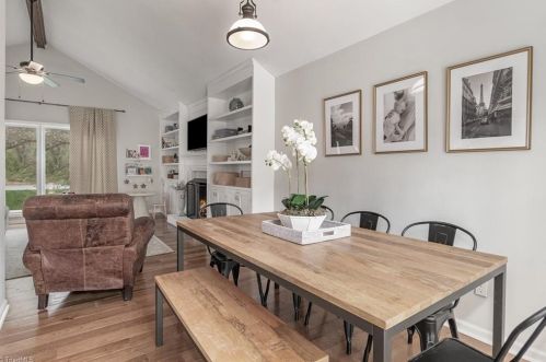 2704 Bardwell Rd, Greensboro NC  27410-8259 exterior