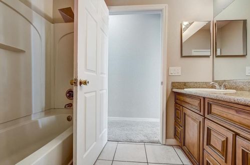 3913 Golden Finch Way, Kissimmee FL 34746-2008 exterior