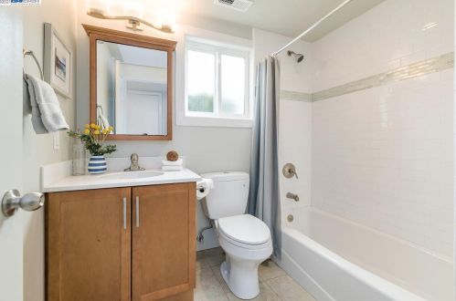 1416 Calle Enrique, Pleasanton CA 94566-5921 exterior