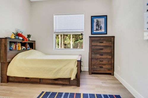 421 35th Ave, Naples FL  34120-1356 exterior