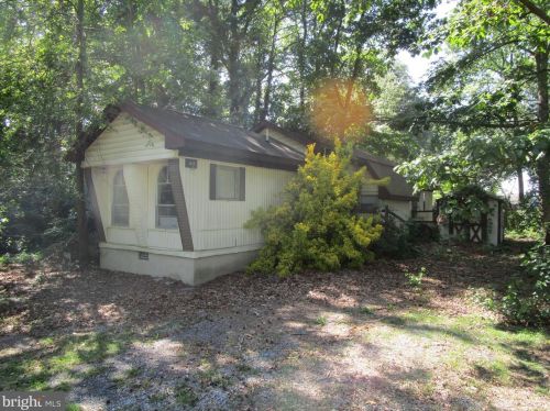 156 Hazelwood Ct, Dover, DE 19901-1410