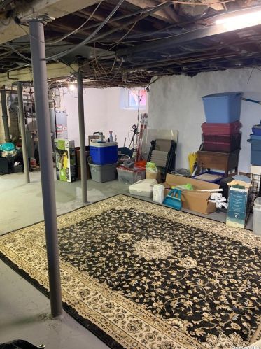 87-65 95th St, Jamaica NY  11421-2216 exterior