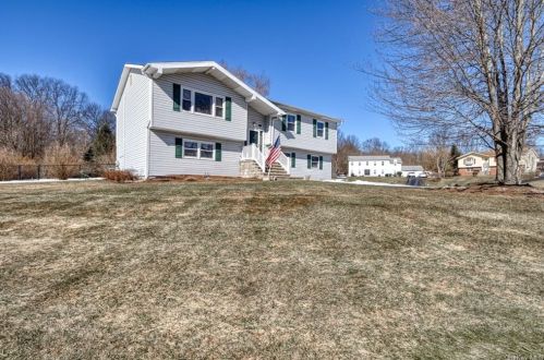 55 Acorn Ave, Middletown, NY 10941-1667