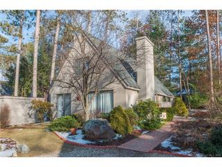 32 Gray Pine Cmn, Avon, CT 06001-3307