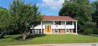 3 Brandywine Dr, Shrewsbury, PA 17361-1803
