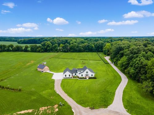 14488 Center Village Rd, Galena, OH 43021