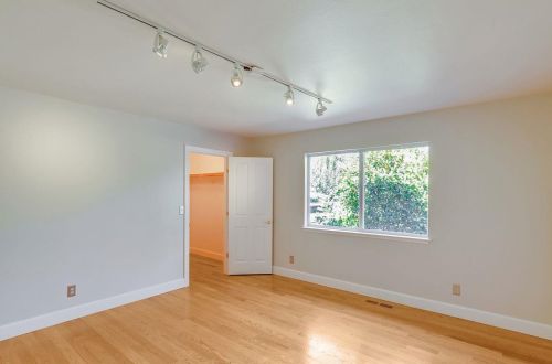 10000 Walter Welsher Ct, Gilroy CA  95020-9704 exterior