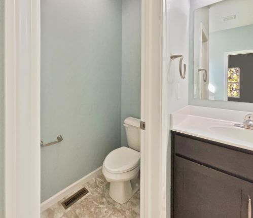 7954 Narrow Leaf Dr, Blacklick OH  43004-6045 exterior