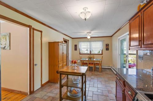 44 Ontario Ave, Middletown NY  10940-4339 exterior