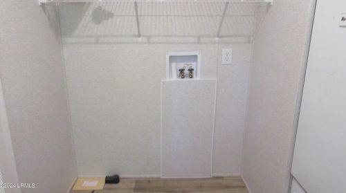 1614 Columbia Dr, Beaufort SC 29906-9725 exterior