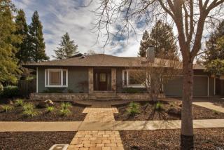 2413 Vine Hill Dr, Fairfield, CA 94558-2539