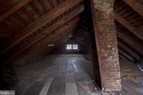 204 Harrington Ave, Harrington DE  19952-1118 exterior