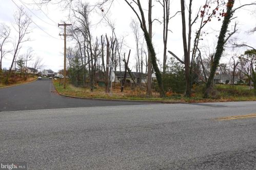 940 Limekiln Pike, Prospectville PA  19002-2301 exterior