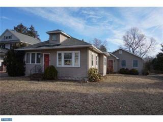 527 3rd St, Elm, NJ 08037-1758