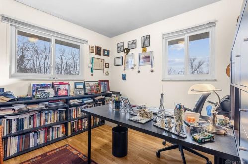 338 Crestway Rd, Englewood OH  45315-9702 exterior