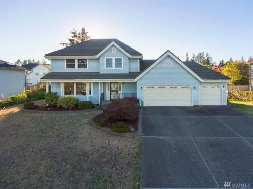 7981 Vanessa Pl, Silverdale, WA 98383-9278
