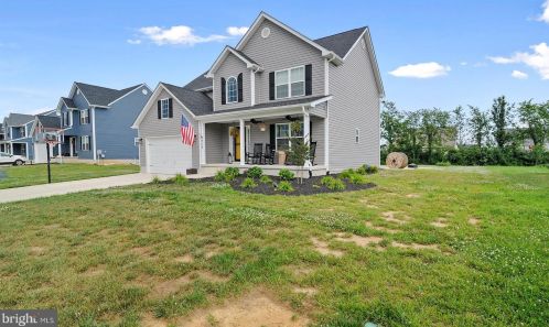 438 Birdie Ln, Magnolia, DE