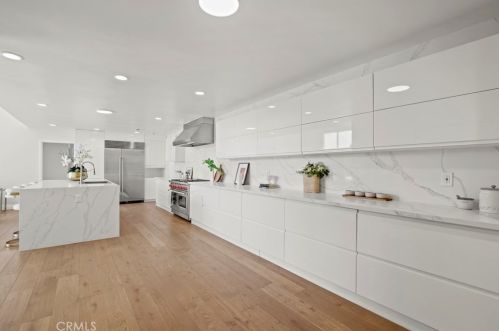 621 Camino Cerrado, South Pasadena CA  91030-4103 exterior