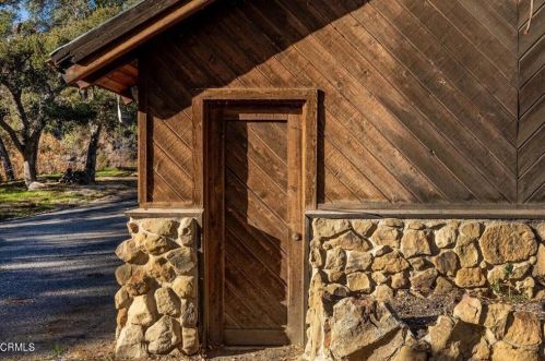 13001 Koenigstein Rd, Santa Paula CA  93060-9667 exterior