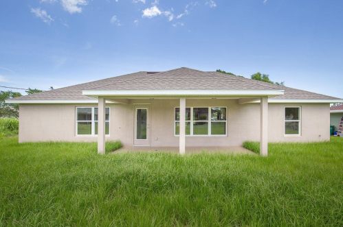 1201 Cynthia St, Fort Pierce, FL 34983-2416