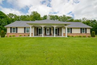 1791 Theresa Dr, Clarksville, TN 37043-5966