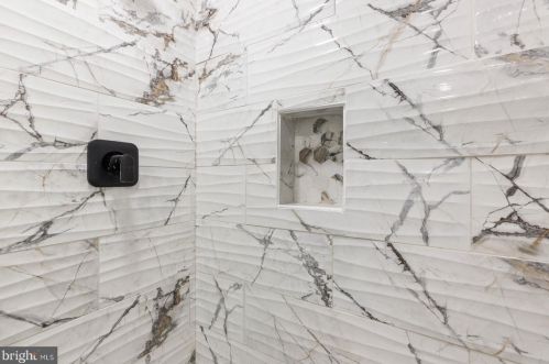 15 Franklin Ave, Beverly NJ  08010-1709 exterior