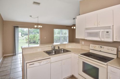 3302 7th St, Lehigh Acres, FL 33976-2326
