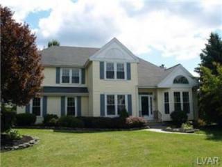 2440 14th St, Bethlehem, PA 18020-4394