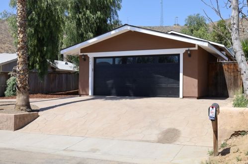749 Acacia St, Lake Elsinore, CA 92530-4347
