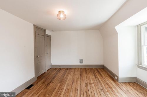 237 Lime St, Lancaster PA  17602-2748 exterior