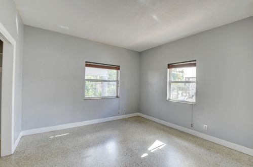 725 4 Ave, Delray Beach FL  33483-4528 exterior