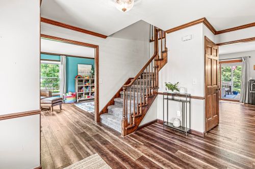 50738 Glen Meadow Ln, Granger, IN 46530-6609