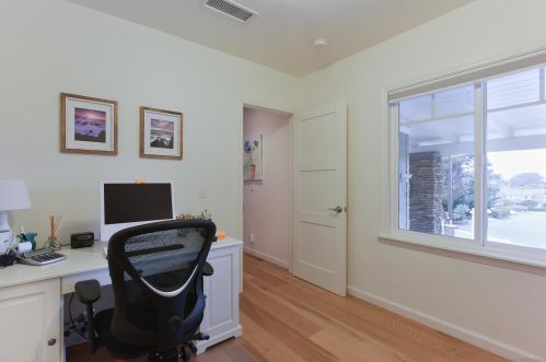 222-24 Barbara Ave, Solana Beach CA  92075-1232 exterior