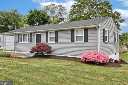 320 Mt Allen Dr, Navy Sup Dpt PA 17055-6165 exterior