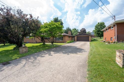 442 Smith St, Latrobe, PA 15650-3364