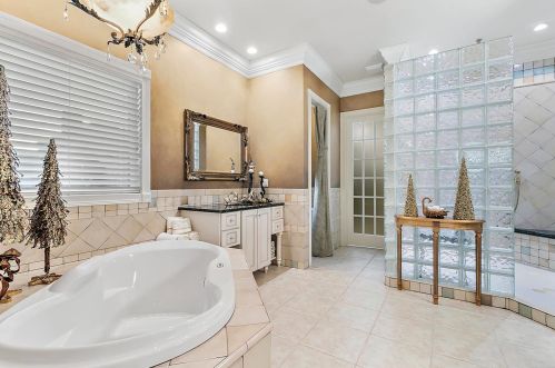 1512 Sonoma Ct, Crown Point IN 46307-2687 exterior