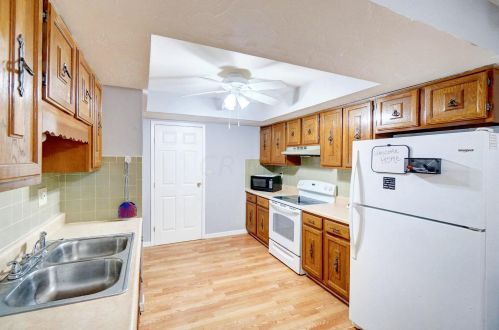 678 Leslie Trce, Washington Court House OH  43160-8737 exterior