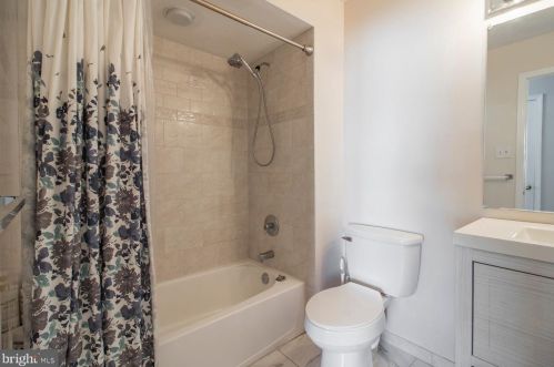 1684 Rockcress Dr, Jamison PA  18929-1645 exterior