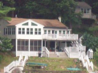 31 Cubles Dr, Brimfield, MA 01010-9773