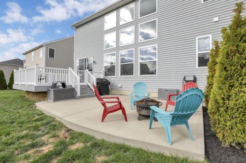 924 Kentucky Cir, Marysville OH  43040-7095 exterior