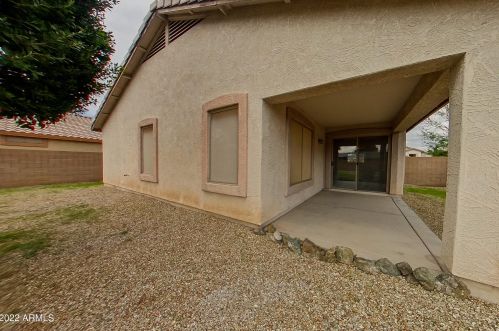 5763 Seldon Ln, Glendale AZ 85302-5417 exterior