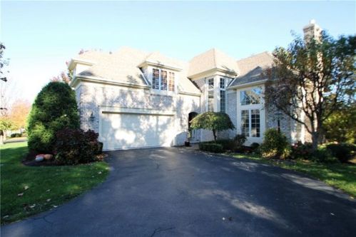 150 Regatta Dr, Webster, NY 14580-9013