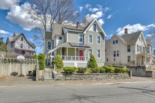 23 Mott St, Ansonia, CT 06401-1929