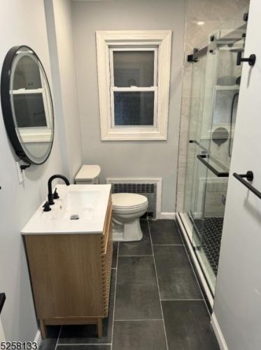 457 3rd Ave, Newark NJ  07107-1230 exterior