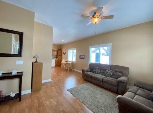 230 Church St, Dodgeville WI  53533-1208 exterior