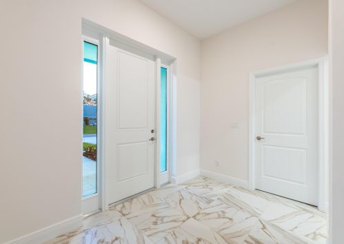 721 Hogan St, Fort Pierce, FL 34983-8769