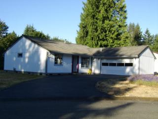 3913 Hoffman Ct, Olympia, WA 98501-7614