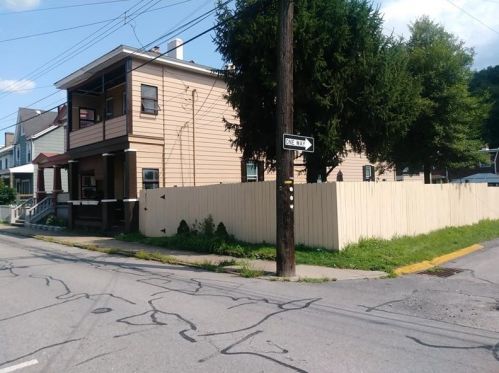 65 Wilson St, Pittsburgh, PA 15223-1763