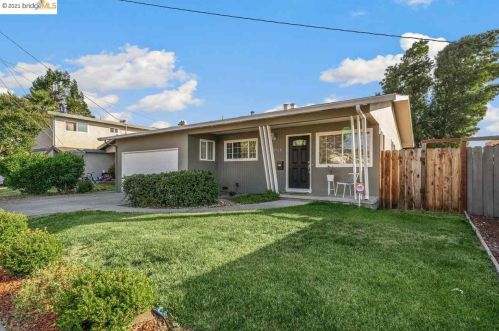 2568 Henry Ave, Pinole, CA 94564-1332